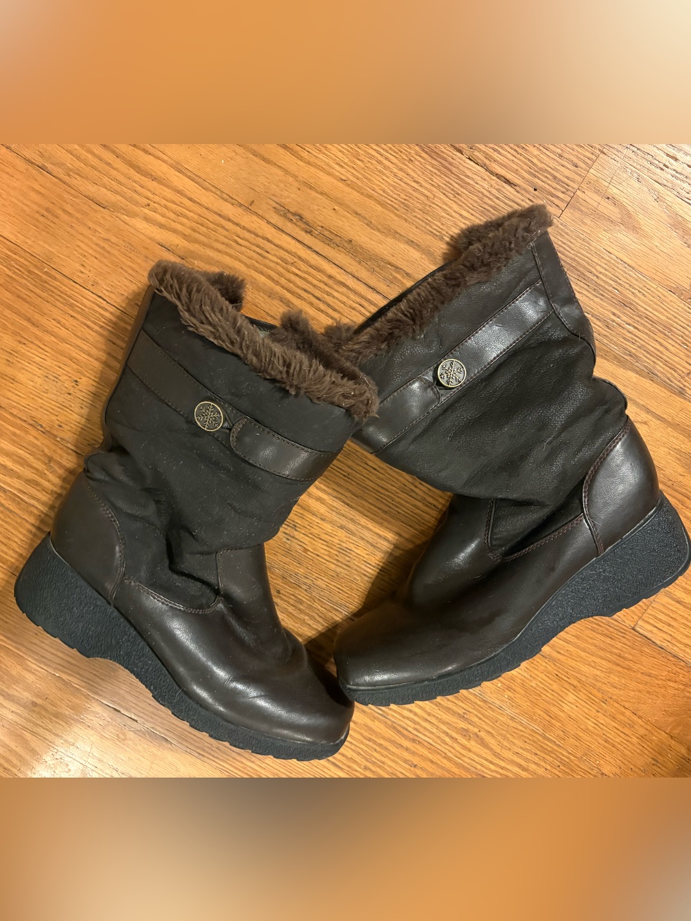 Women's Brown Faux-Fur Mid-Calf Winter Boots with Wedge Sole, size 9